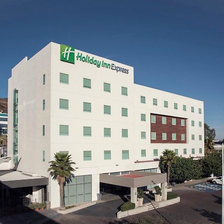 Holiday Inn Express Guadalajara Iteso By Ihg Zapopan Exterior photo