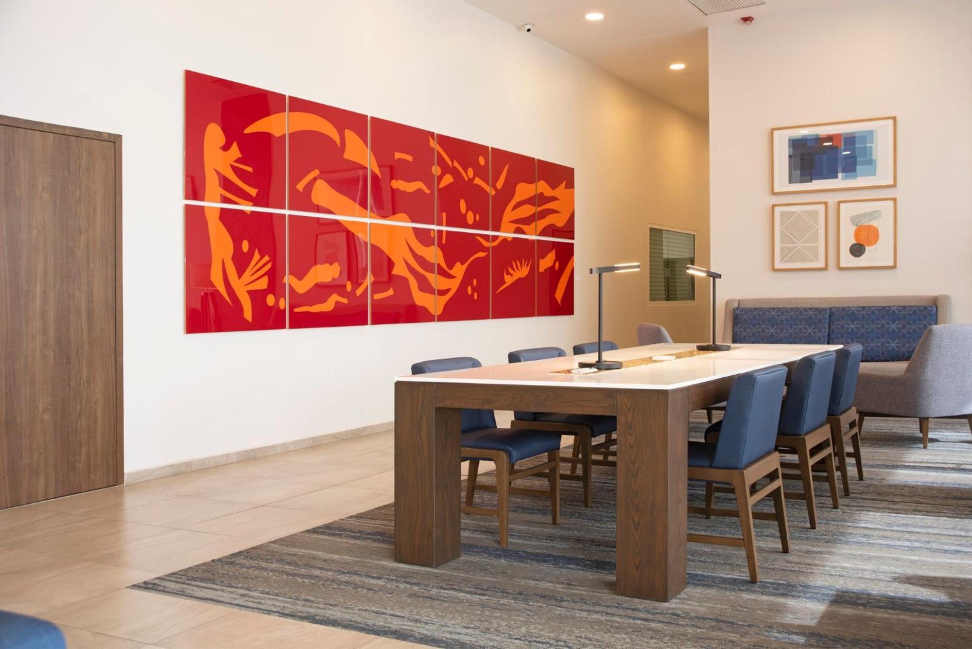 Holiday Inn Express Guadalajara Iteso By Ihg Zapopan Exterior photo